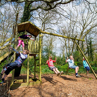 Broomhill-Manor-Outdoor-Play-for-Children