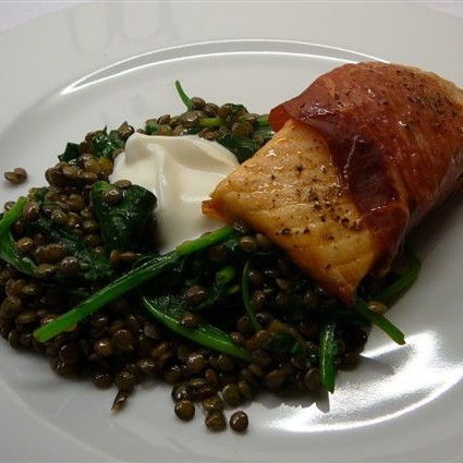 Salmon with lentils