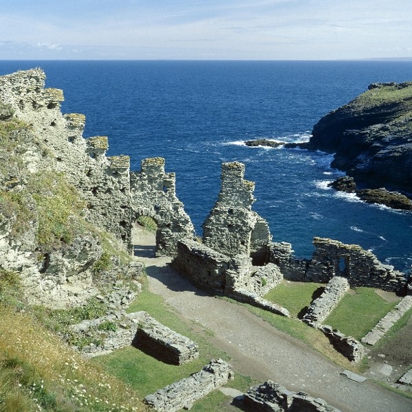 tintagel-castle