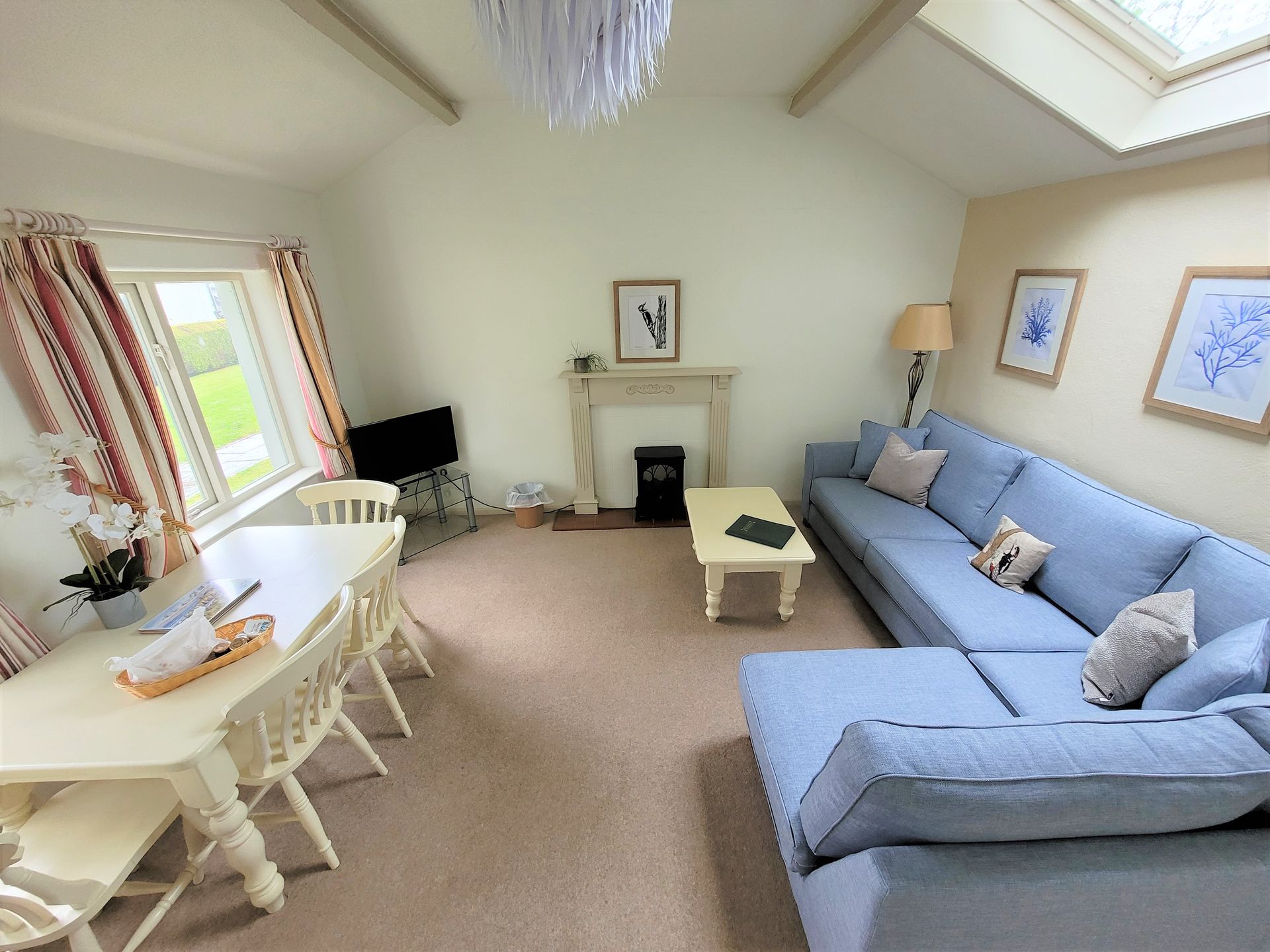 Lounge Woodpecker Holiday Cottage Rental Broom Hill Manor Bude Cornwall