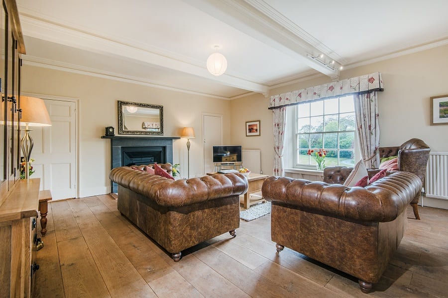 Apartment lounge
