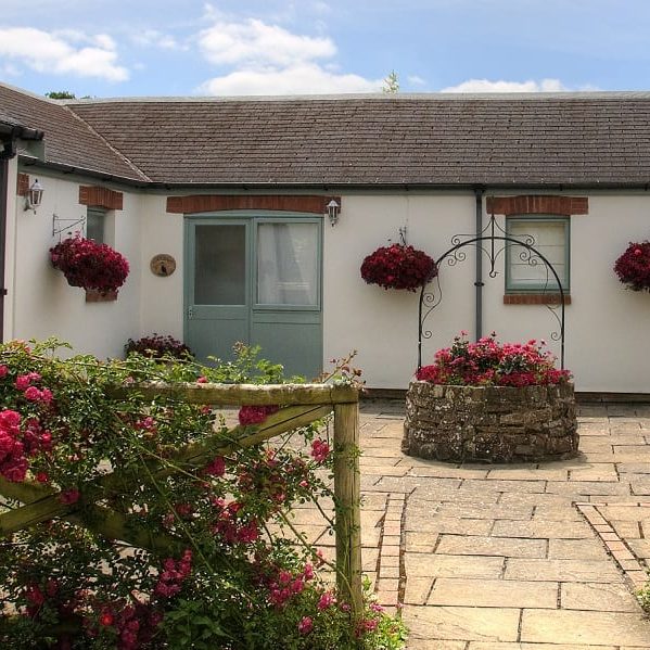 Luxury Family Holiday Cottage, Bude, Cornwall, Sleeps 4 Kingfisher