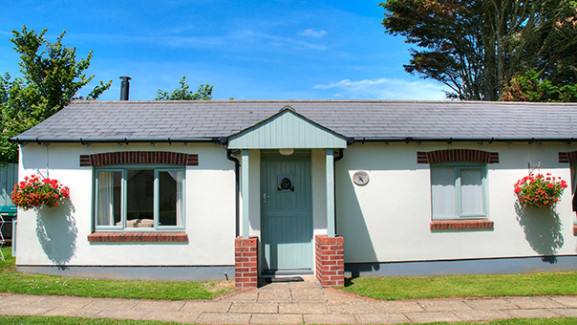 Swallow Exterior Main