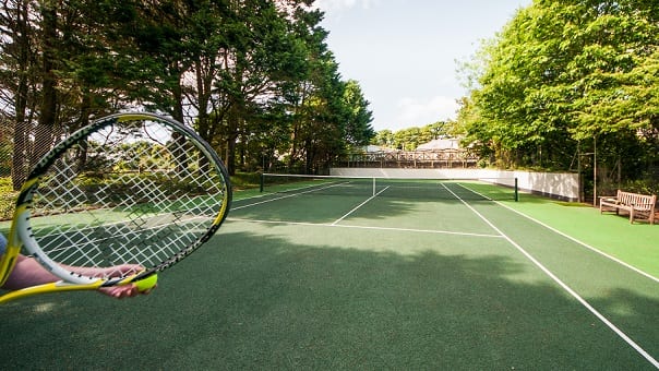 Family fun - tennis at Broomhill Manor